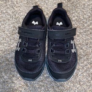 Little kids Under Armour shoes